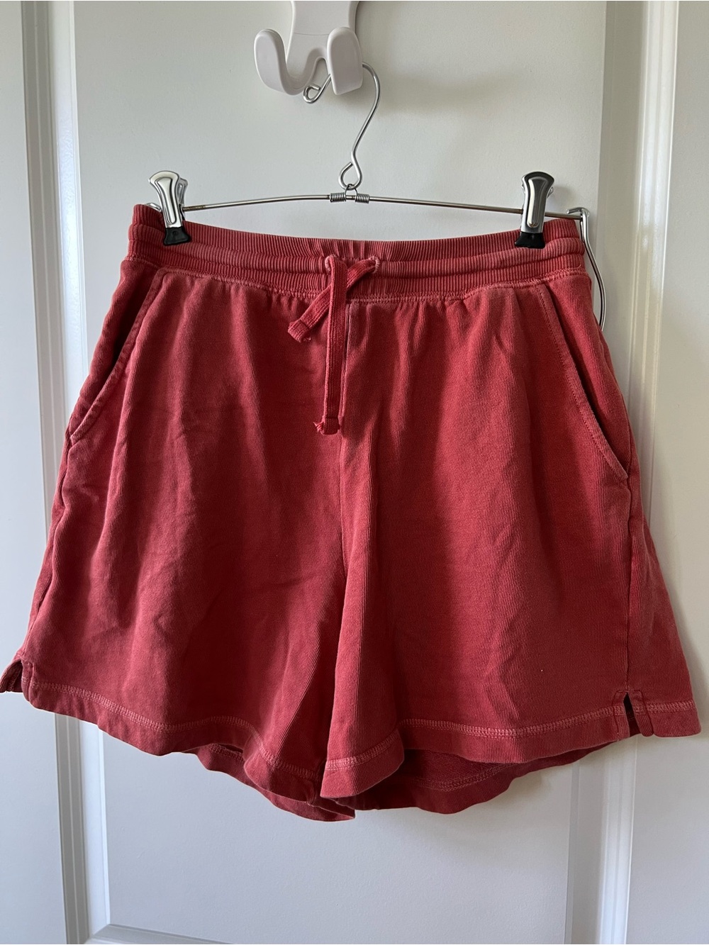 Old Navy Rust Red Drawstring Athletic Shorts- size small